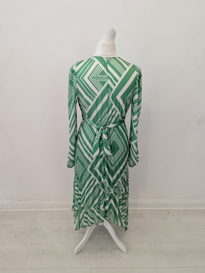 Lipsy Green & White maxi Dess 12