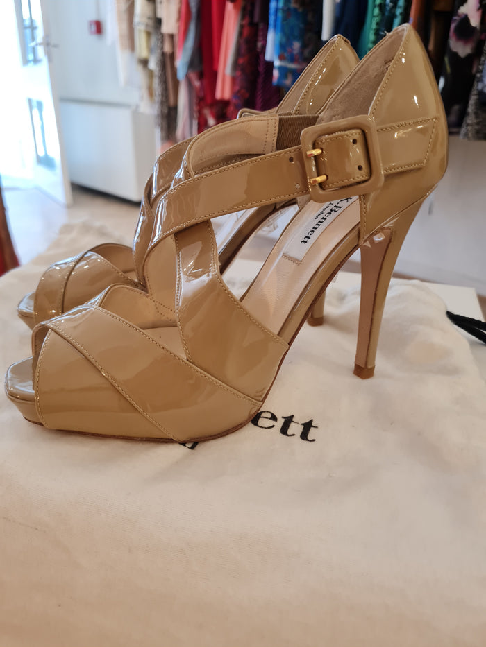 LK Bennett nude heels 3 NEW