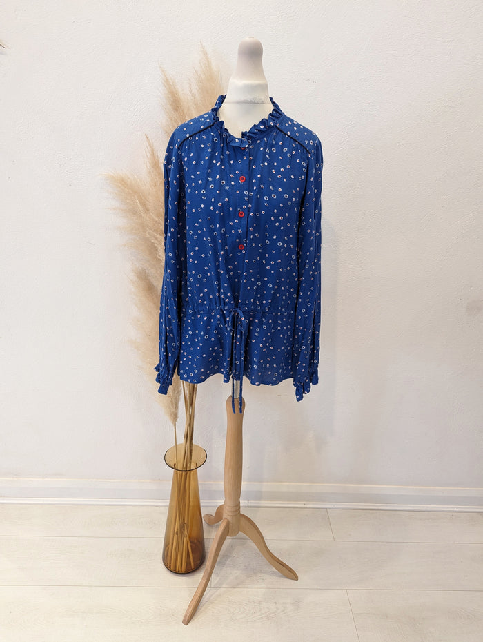 Lollys Laundry Daisy print Top Size Small