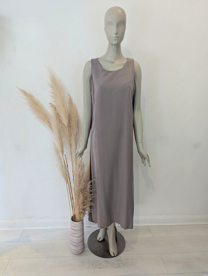 Lotus Eaters Greige Sleeveless Maxi M/L