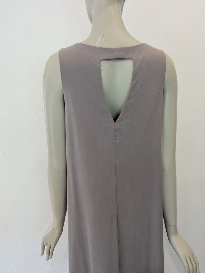 Lotus Eaters Greige Sleeveless Maxi M/L