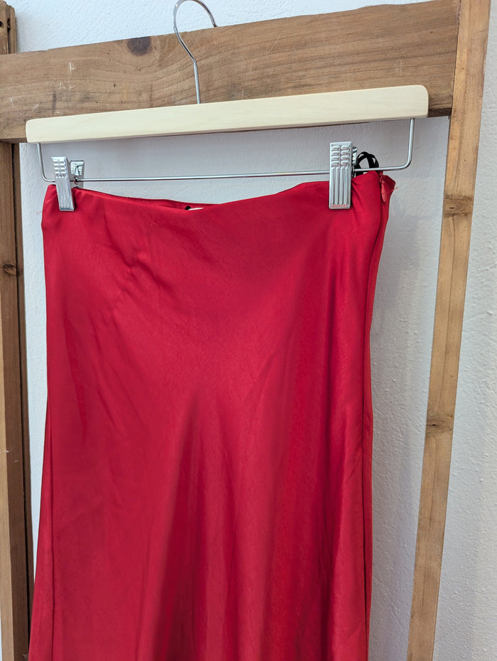 Love Laura Red Satin Skirt S RRP £59.99