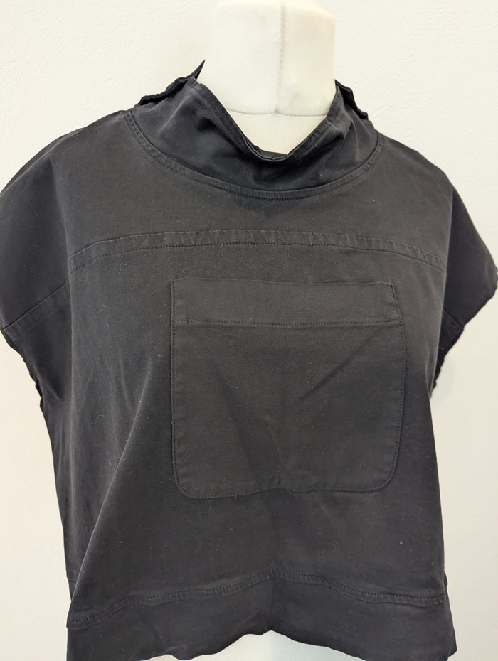 Lurdes Bergada black cropped utility top L
