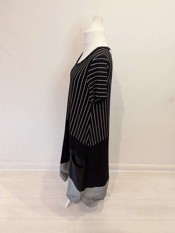 Luukaa Black/White Maxi Dress Size 12 NWT RRP £129