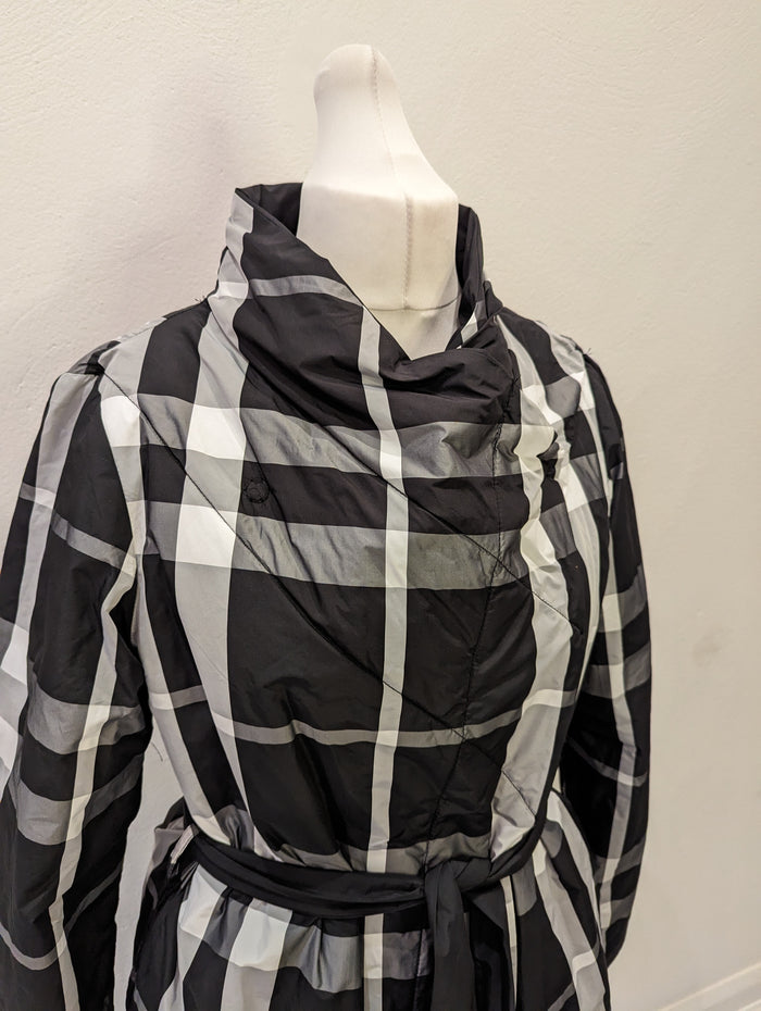 Luukaa reversible checked coat M/L