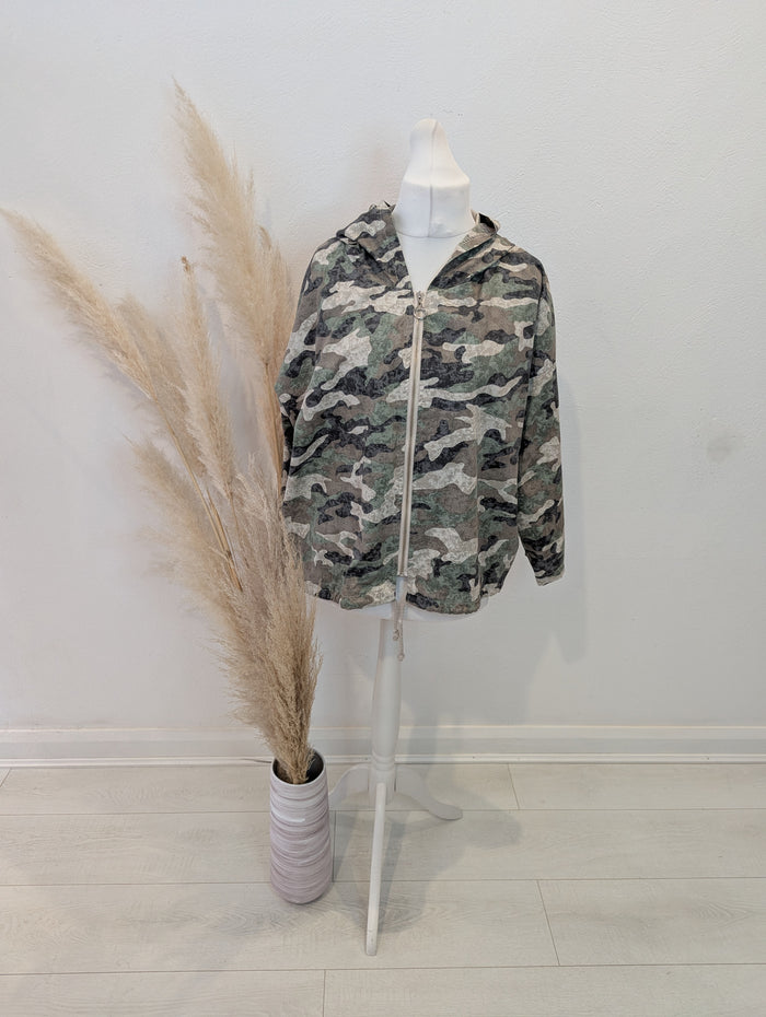 Made in Italy Camouflage Hooded Jacket One Size