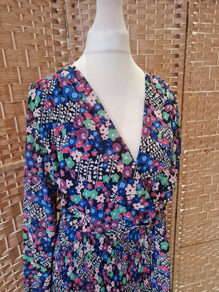 Made In Italy Floral Pleat Maxi Size 8
