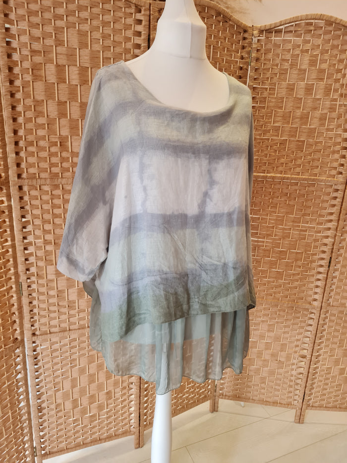 Made in Italy Grey overlay top L