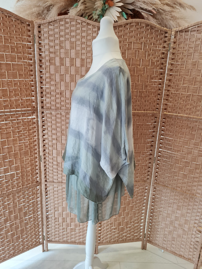 Made in Italy Grey overlay top L