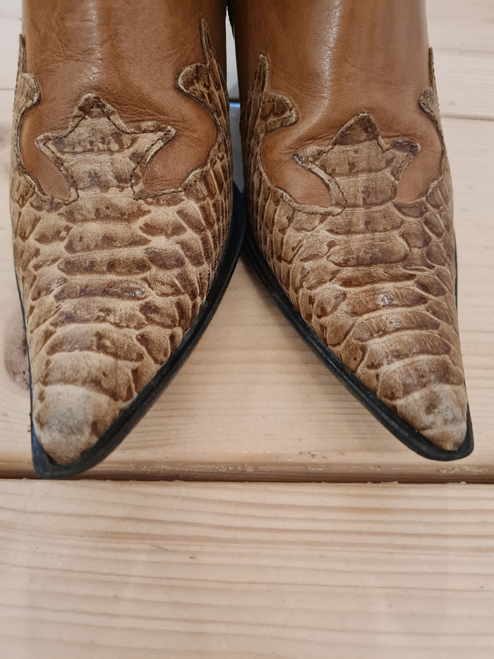 Made in Italy Tan Western Boots Size 39