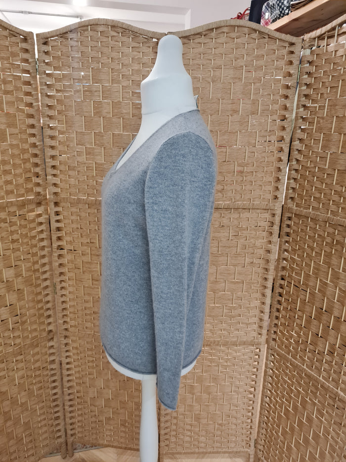 Madeline  Grey Star Cashmere Jumper 14/16