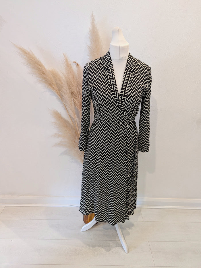 Mango Black Cream Geo wrap Dress M