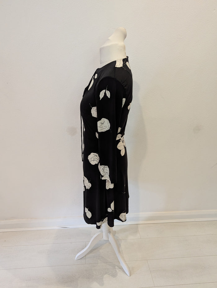 Mango Black White flower Dress M