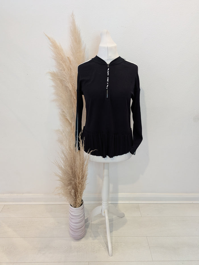 Marc Cain Sports Pleated Half Zip Jersey Size 12/14 RRP £299