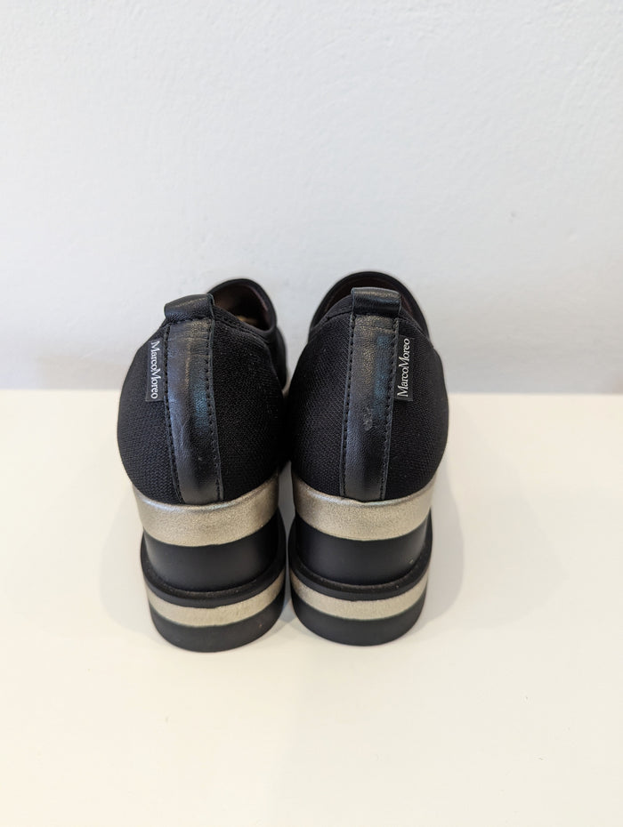MarcoMoreo Black Platforms 6