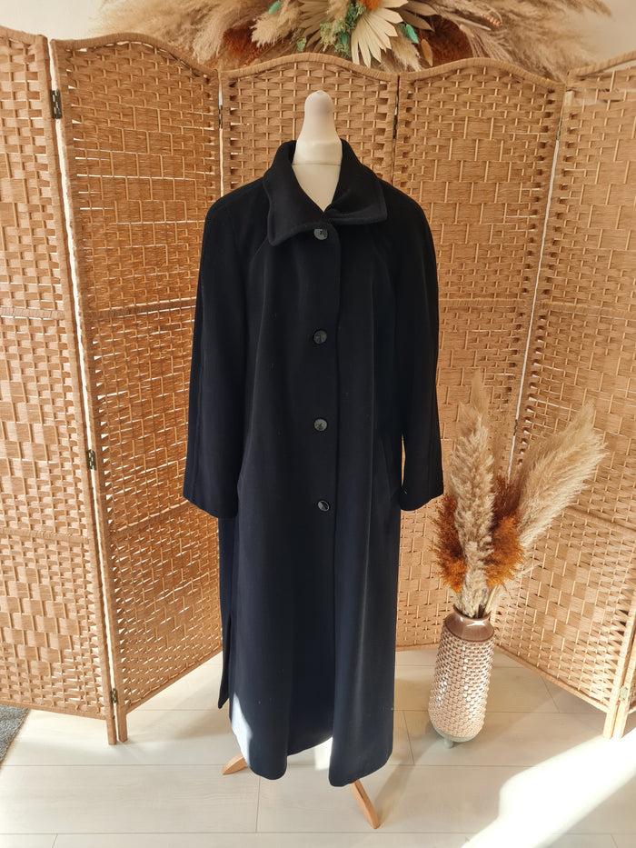 Marcona long black coat 18