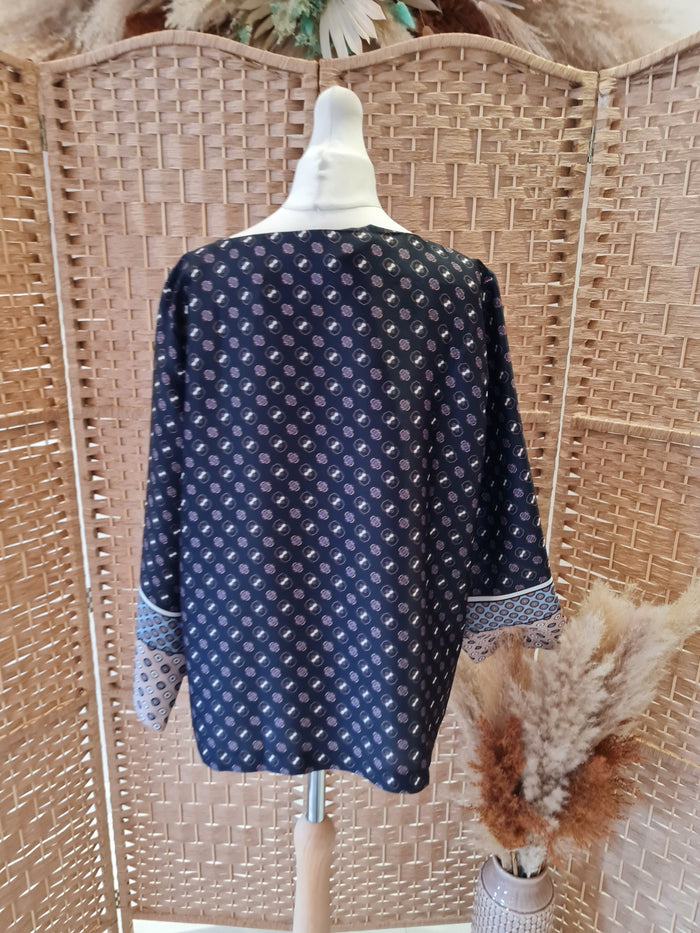 Marella 2 Piece Navy Print 12