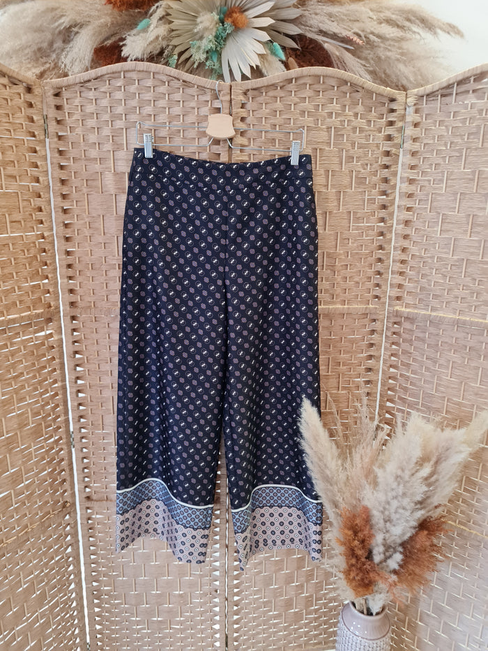 Marella 2 Piece Navy Print 12