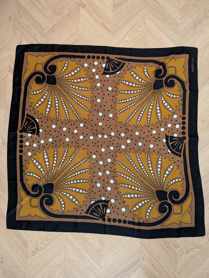 Marella pattened scarf