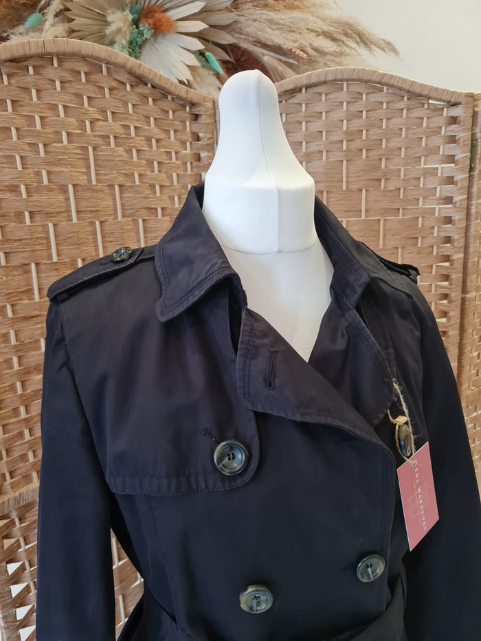 Massimo Dutti black trench 12/14