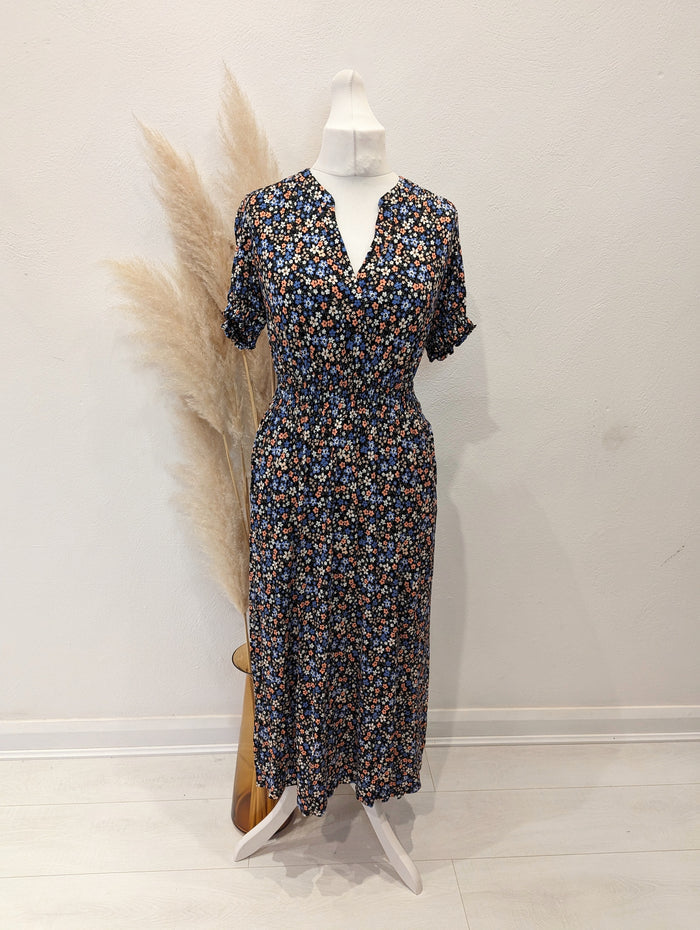 Mauvette Floral Maxi Tea Dress 14 NWT