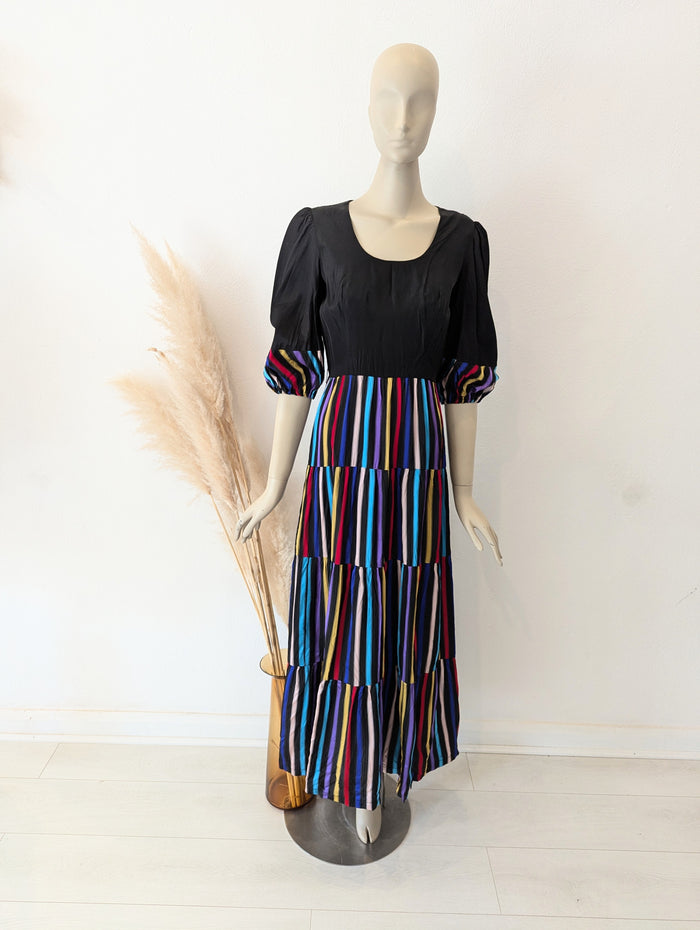 Maxi California (Black with coloured stripes) 12