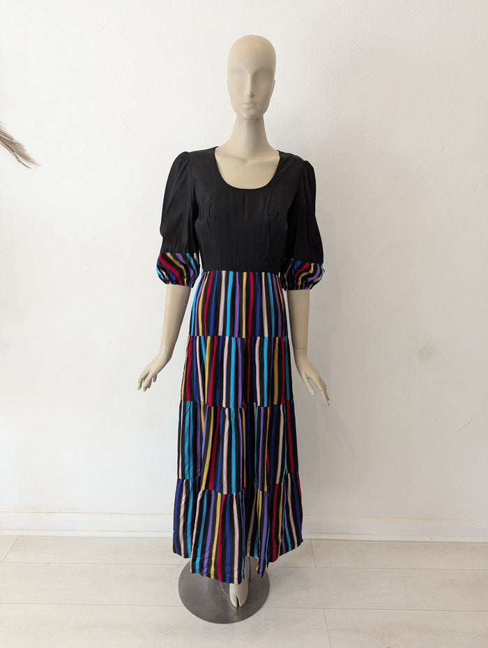 Maxi California (Black with coloured stripes) 12