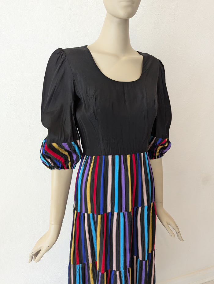 Maxi California (Black with coloured stripes) 12