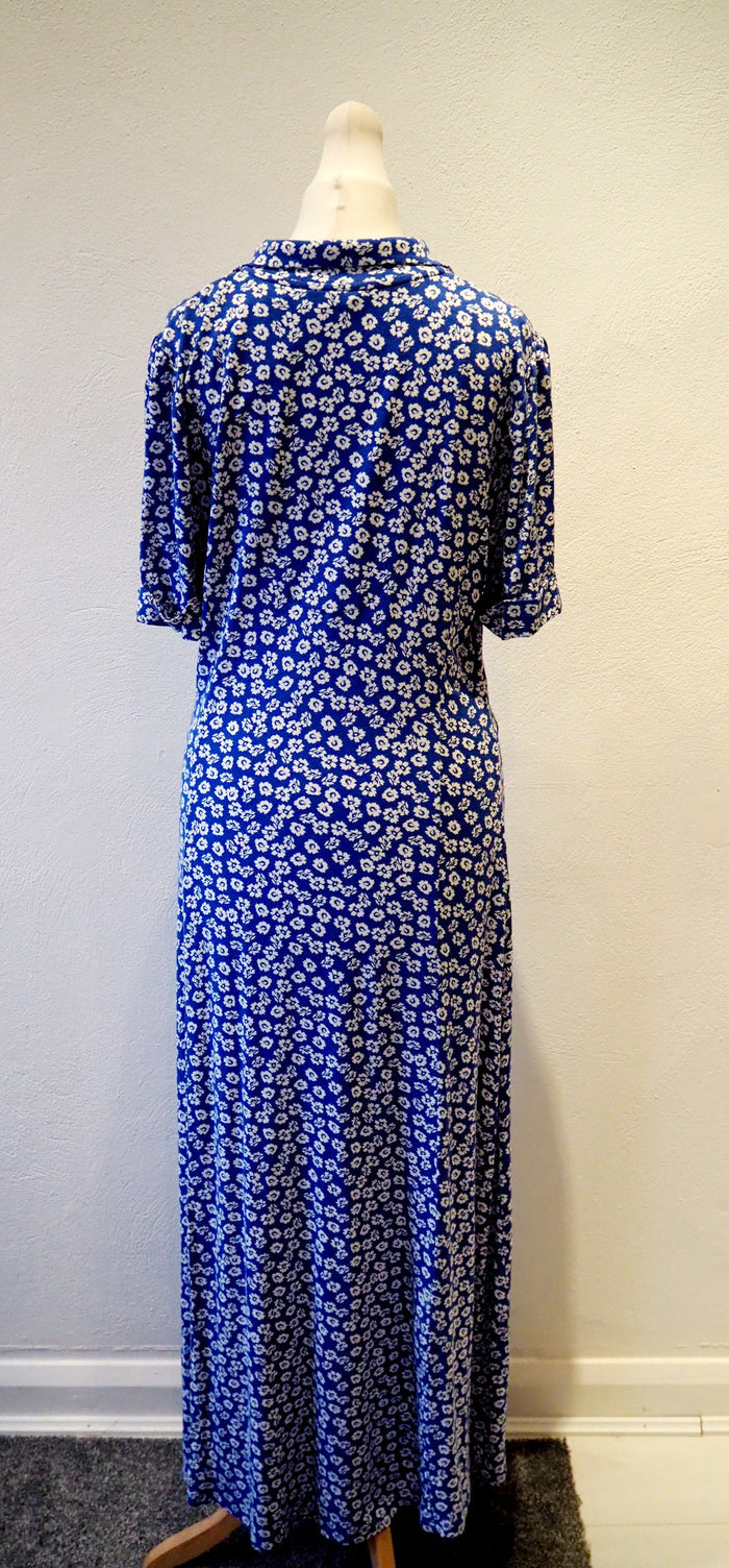 M&Co Blue Floral Maxi 14