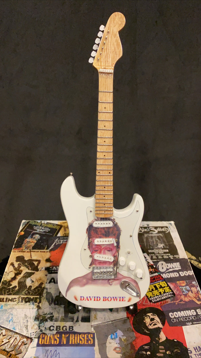 Miniature Guitar - David Bowie Stratocaster