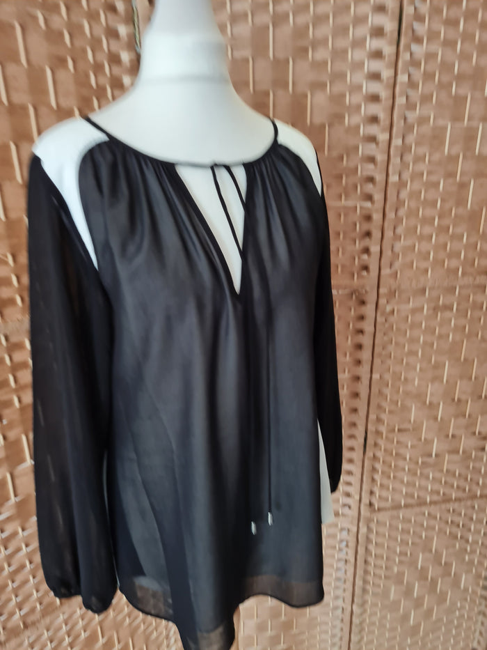 Mint Velvet black/white blouse 8