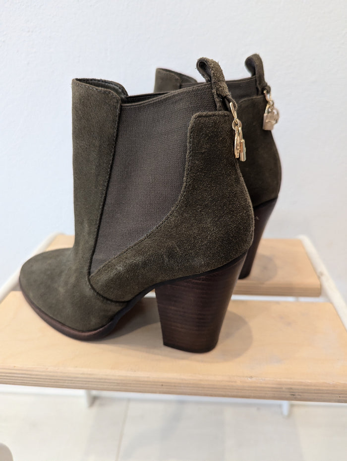 MK Green Boots 4