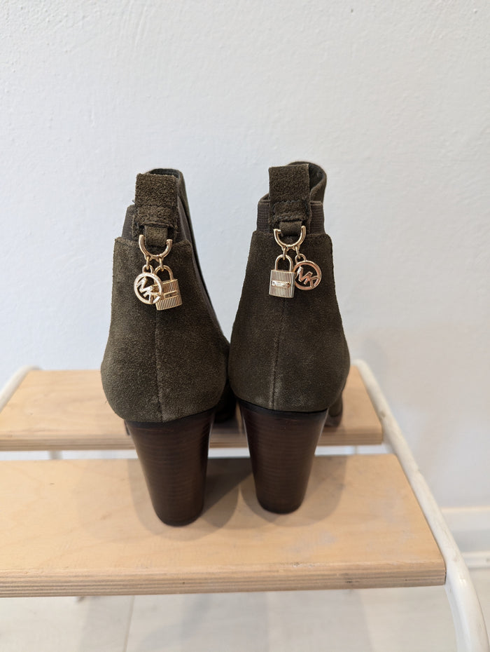 MK Green Boots 4