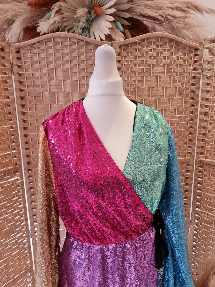 Mochy multi sequin wrap dress New M /L