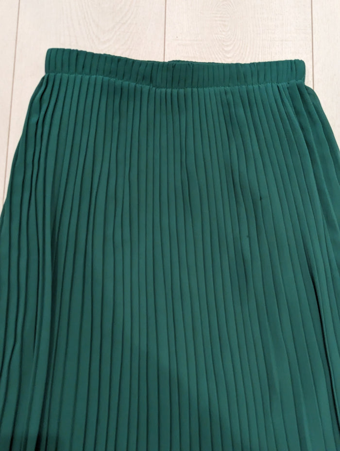 Modissima Green Pleated Skirt M