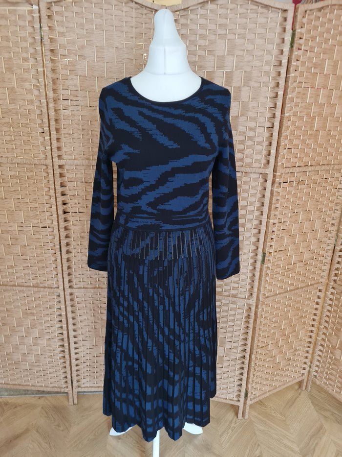 Monsoon Blue Zebra Knit Dress L