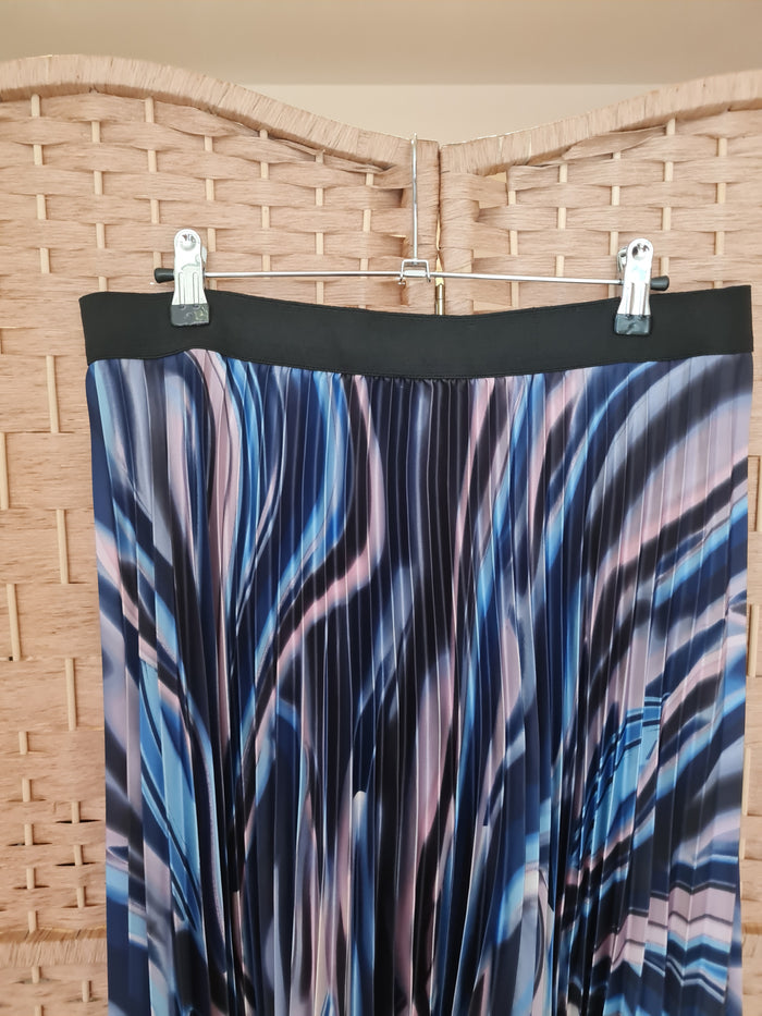Monsoon Multi Print Pleated Skirt Size Medium NWT £49