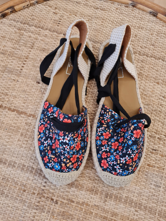 M&S Espadrilles Size 5.5 NWT