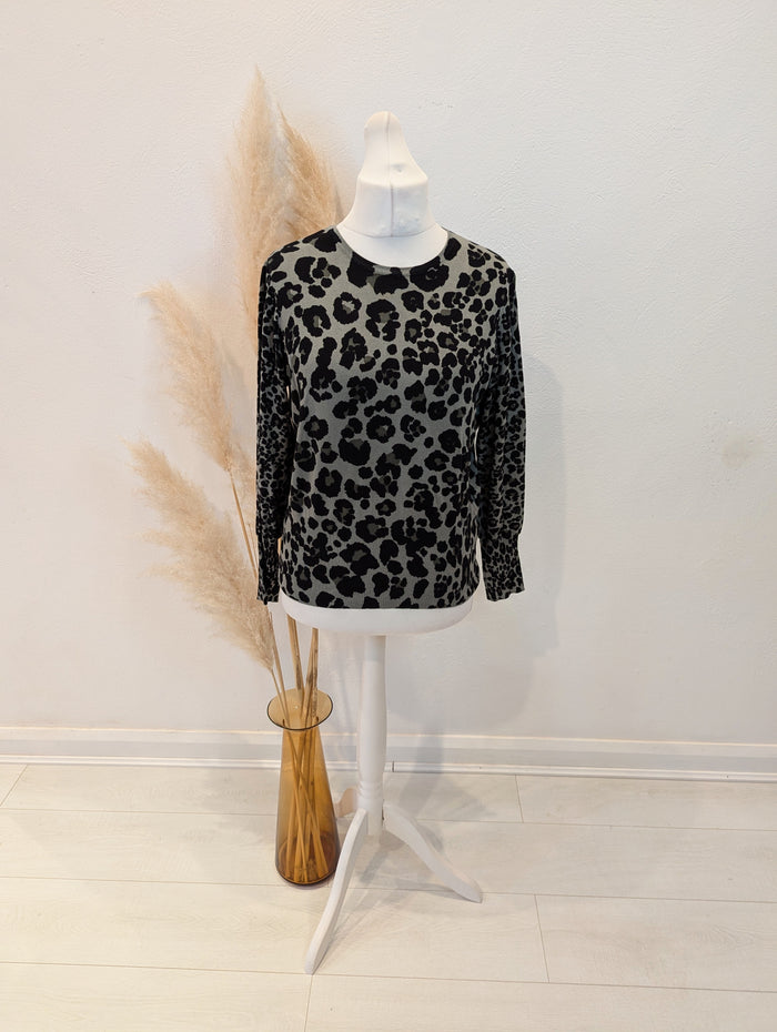 M&S Green Animal Print Jumper 14