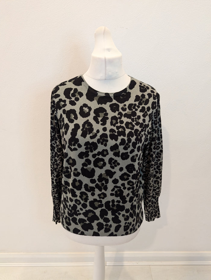 M&S Green Animal Print Jumper 14