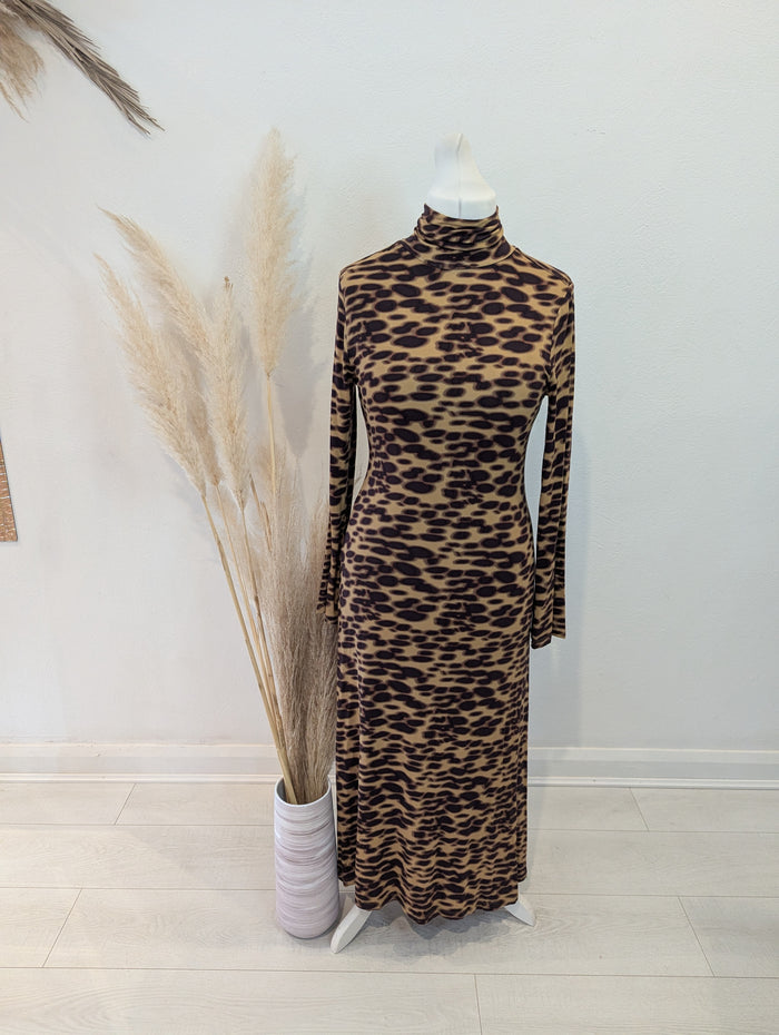 M&S Leopard Maxi 12