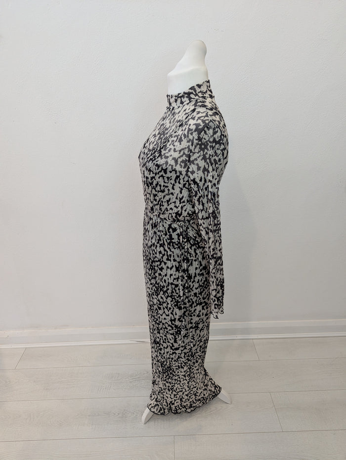 MSCH Copenhagen Abstract maxi NWT £80