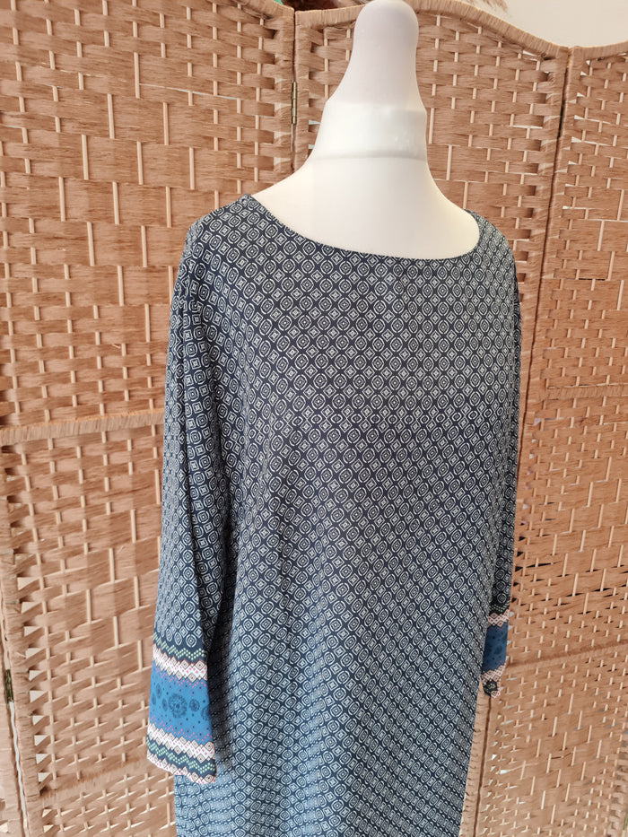 Multi Print Tunic Size M/L