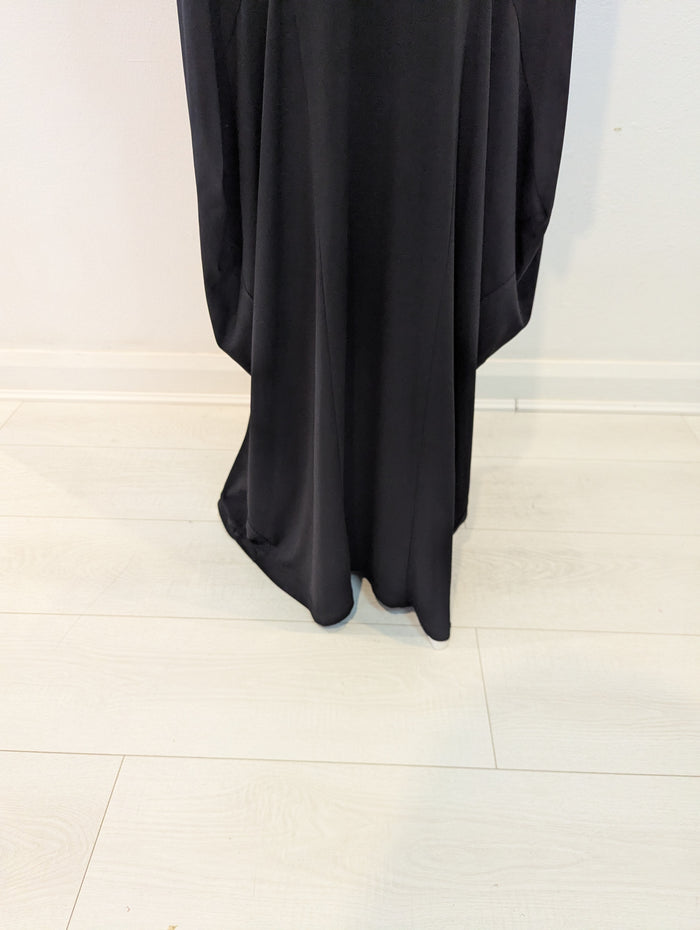 Naya Black Dip Hem Maxi L