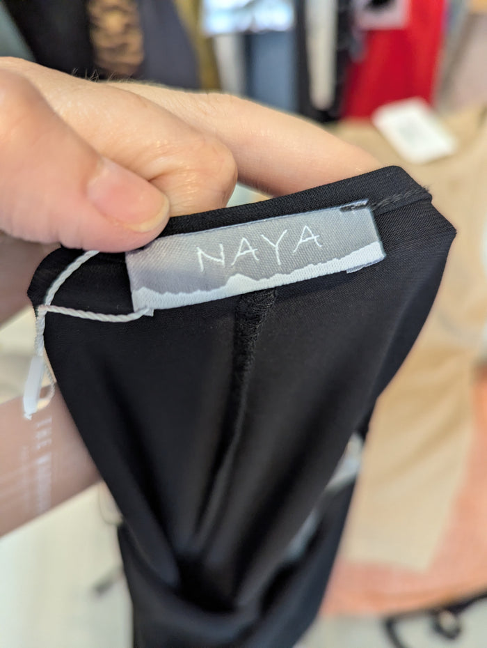 Naya Black Dip Hem Maxi L