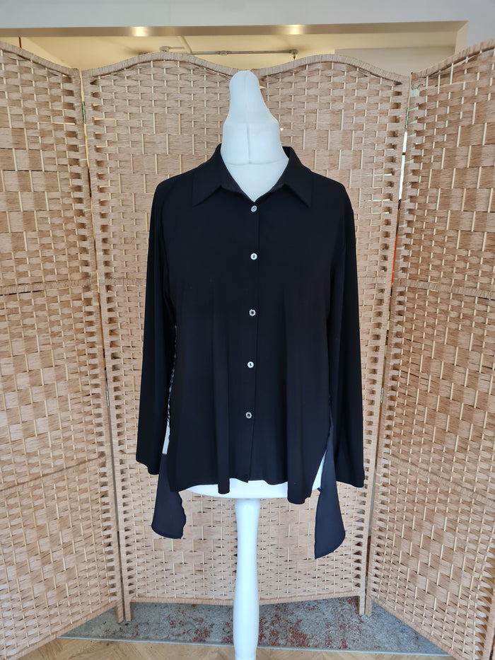 Naya Black & Grey Shirt Medium