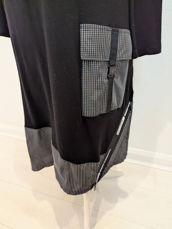 Naya Black Stripe Dress M