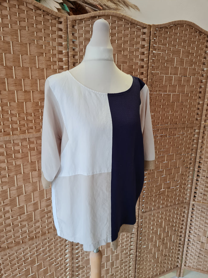 Naya Linen Mix Top Size Medium