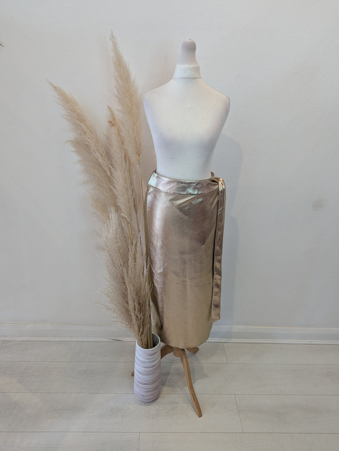 Never Fully Dressed Gold skirt 8 NWT