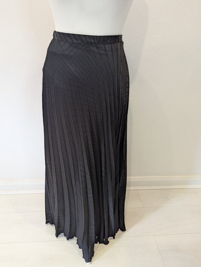 Next Black Satin pleated Skirt 14
